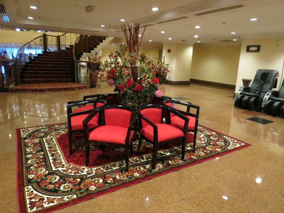 Kuala Lumpur International Hotel Exterior foto